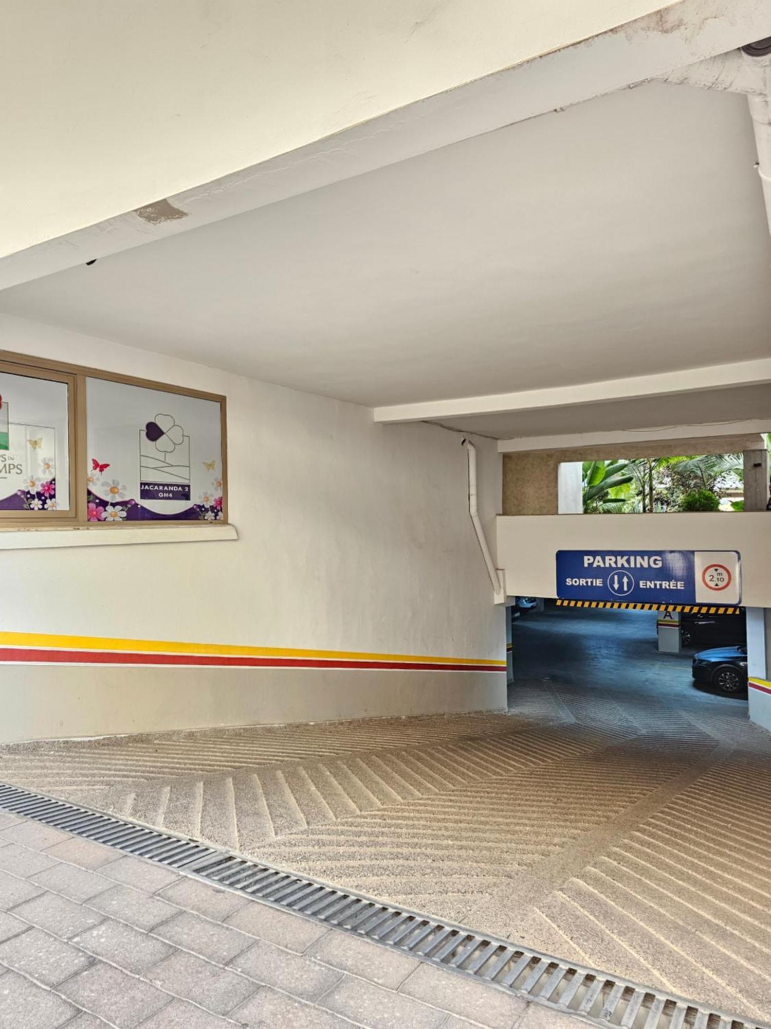 Mia Appartement N2 - Elegance, Confort Et Serenite Casablanca Exteriér fotografie